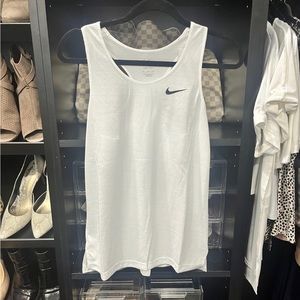 NWT WOMEN'S NIKE STOCK DRY MILER SINGLET